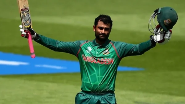প্রথম বাংলাদেশি হিসেবে ৮ হাজারি ক্লাবে তামিম