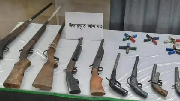 র‌্যাবের অভিযানে গ্রেফতার-৬, অস্ত্র ও গুলি উদ্ধার