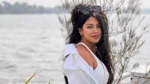 শত মিলিয়নের মাইলফলক ঝুমকা’র