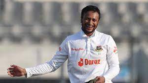 এক বছর পর টেস্ট দলে ফিরলেন সাকিব