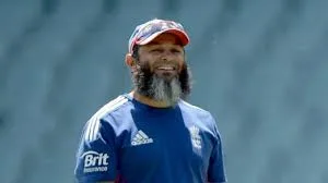 টাইগারদের স্পিন কোচ হলেন মুশতাক আহমেদ