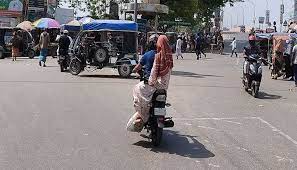 বাড়বে, গরম কিছু জায়গায় ঝরতে পারে বৃষ্টি