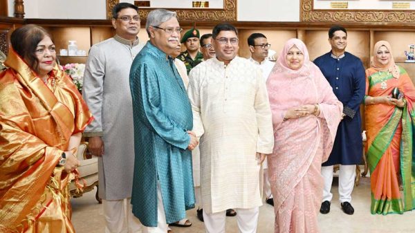 সুবিধাবঞ্চিত মানুষের পাশে দাঁড়ানোর রাষ্ট্রপতির আহ্বান
