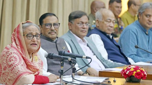 ৪০০ কোটি টাকার মালিক হয়েছে‘আমার বাসায় পিয়ন:প্রধানমন্ত্রী