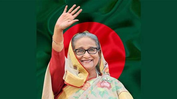 দেশে বুধবার ফিরছেন প্রধানমন্ত্রী