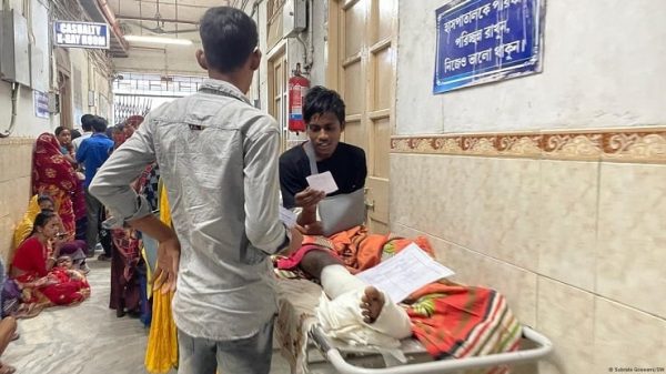 কোন বিভাগে আহত কত ছাত্র-জনতার অভ্যুত্থানের ঘটনায়