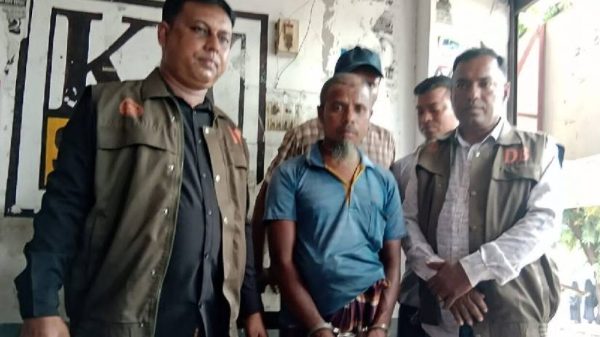 ঝালকাঠিতে ইয়াবাসহ ব্যবসায়ী গ্রেপ্তার