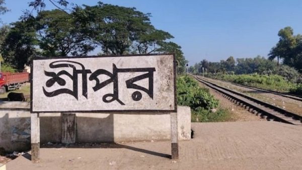 গাজীপুরে এতিমদের পৌনে ৯ লাখ টাকা নিয়ে উধাও