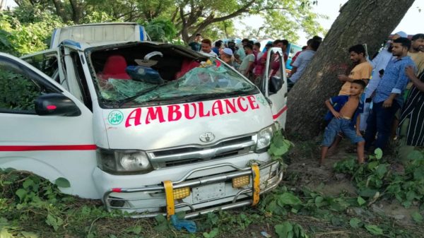 স্ত্রীর লাশ নিয়ে বাড়ি ফেরা হলো না স্বামীর