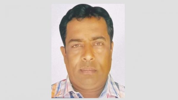 চট্টগ্রামে অটোরিকশা উল্টে আওয়ামী লীগ নেতা নিহত
