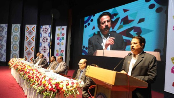 ৪৮ ঘণ্টার মধ্যে পদত্যাগের আল্টিমেটাম সংস্কার কমিশন প্রধানকে