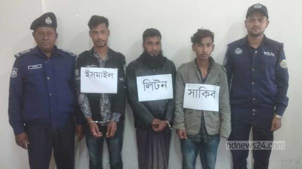 বরিশালে স্কুলছাত্রীকে সংঘবদ্ধ ধর্ষণের পর হত্যা: গ্রেফতার ৩