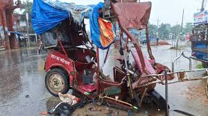 নাটোরে স্কুলে যাওয়ার পথে অটোরিকশার ধাক্কায় প্রাণ গেল ফাতিমার