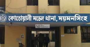 ময়মনসিংহে অফিসে যাওয়া হলো না মামুনের, সড়কেই ঝরলো প্রাণ 