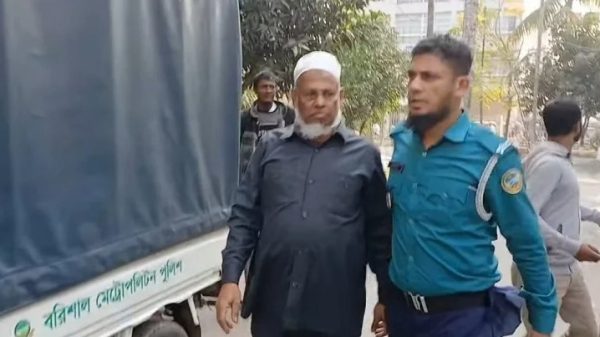 বরিশাল সদর উপজেলার সাবেক চেয়ারম্যান গ্রেপ্তার