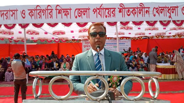 বরিশালে ৫৩তম জাতীয় স্কুল, মাদ্রাসা ও কারিগরি শিক্ষা জেলা পর্যায়ের শীতকালীন ক্রীড়া প্রতিযোগিতার উদ্বোধন।