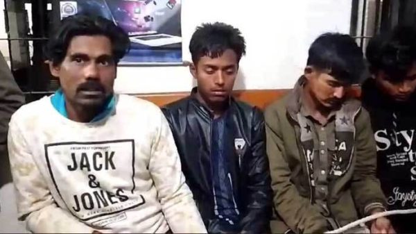 রাজবাড়ীতে মাটিতে পুঁতে ব্যবসায়ীকে হত্যার চেষ্টায়: আটক-৪