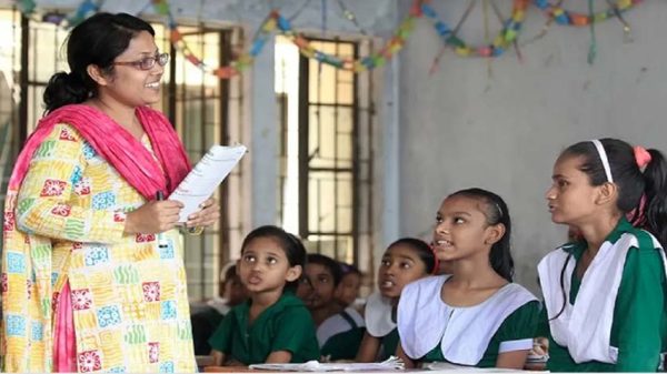প্রাথমিকের  শ্রেণিকক্ষে প্রাইভেট-কোচিং নিষিদ্ধ