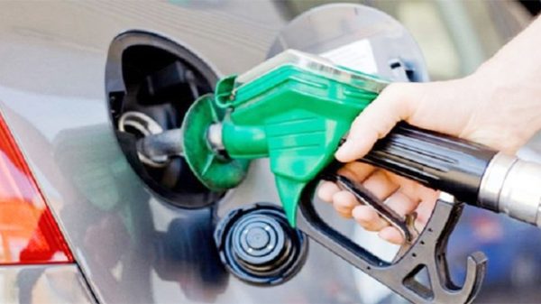 নতুন দামে  জ্বালানি তেল