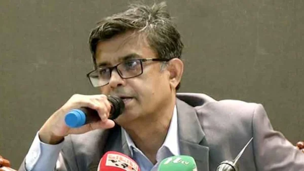 সরকারি চাকরিজীবীরা দেশের নিয়ম মেনে চলতে বাধ্য থাকবেন: প্রেসসচিব