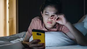 কম ঘুমালে শরীরে হতে পারে যে রোগ