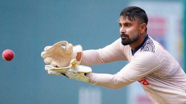 লিটন টি-টোয়েন্টির অধিনায়ক