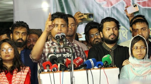 হাসনাত আব্দুল্লাহ ডিসি-এসপিদের সতর্ক বার্তা দিলেন