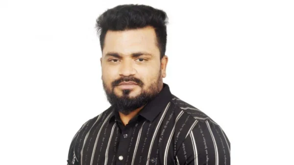 ১৬ মামলার আসামিকে কুপিয়ে হত্যা