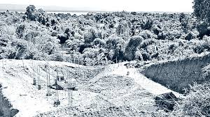 ‘রাঙামাটি বিজ্ঞান ও প্রযুক্তি বিশ্ববিদ্যালয়: ভবন নির্মাণের জন্য চলছে পাহাড় কাটা