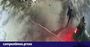 রাজধানীর মোহাম্মদপুর প্রিপারেটরি স্কুলে পেট্রোল বোমা নিক্ষেপ