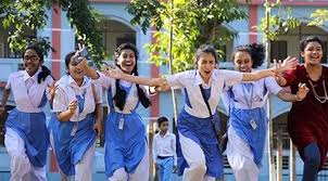 শিক্ষাপ্রতিষ্ঠানে লম্বা ছুটি—কেউ পাচ্ছে ১৪ দিন, কেউ ১৬