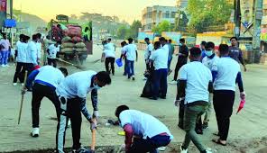 মিরসরাই পৌরসদরে বিএনপির পরিচ্ছন্নতা কর্মসূচি