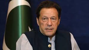 পাকিস্তানজুড়ে উত্তেজনা ইমরান খানের খোঁজ না মেলায়