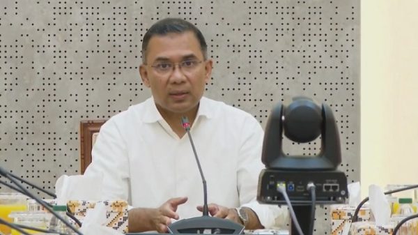 সেহরি-ইফতার-তারাবিতে নিরবচ্ছিন্ন বিদ্যুৎ রাখার নির্দেশ প্রধানমন্ত্রীর