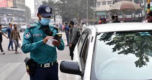 রাজধানী ট্রাফিক আইন লঙ্ঘনে ডিএমপির ১৪৬০ মামলা