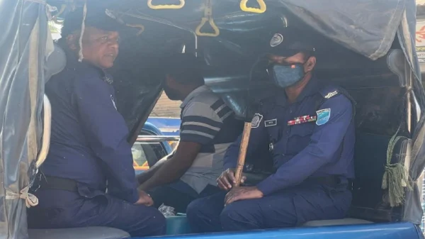 শরীয়তপুরে দুই পরিবারের সংঘর্ষ, নারীসহ আহত ৭