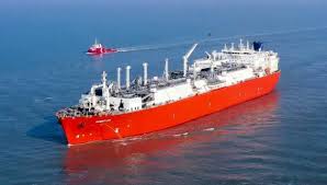 চট্টগ্রাম বন্দরে এসে পৌঁছেছে জ্বালানিবাহী ৮ জাহাজ